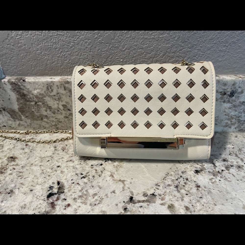 Big Buddha Clutch